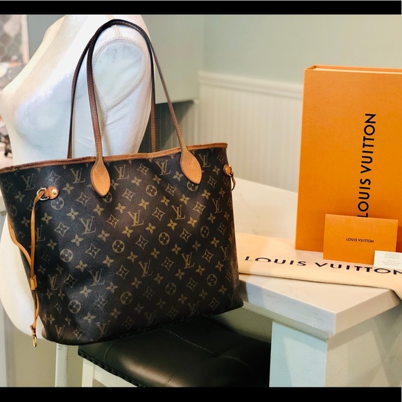Louis Vuitton Handbags - SOLD Authentic Neverfull Louis Vuitton MM